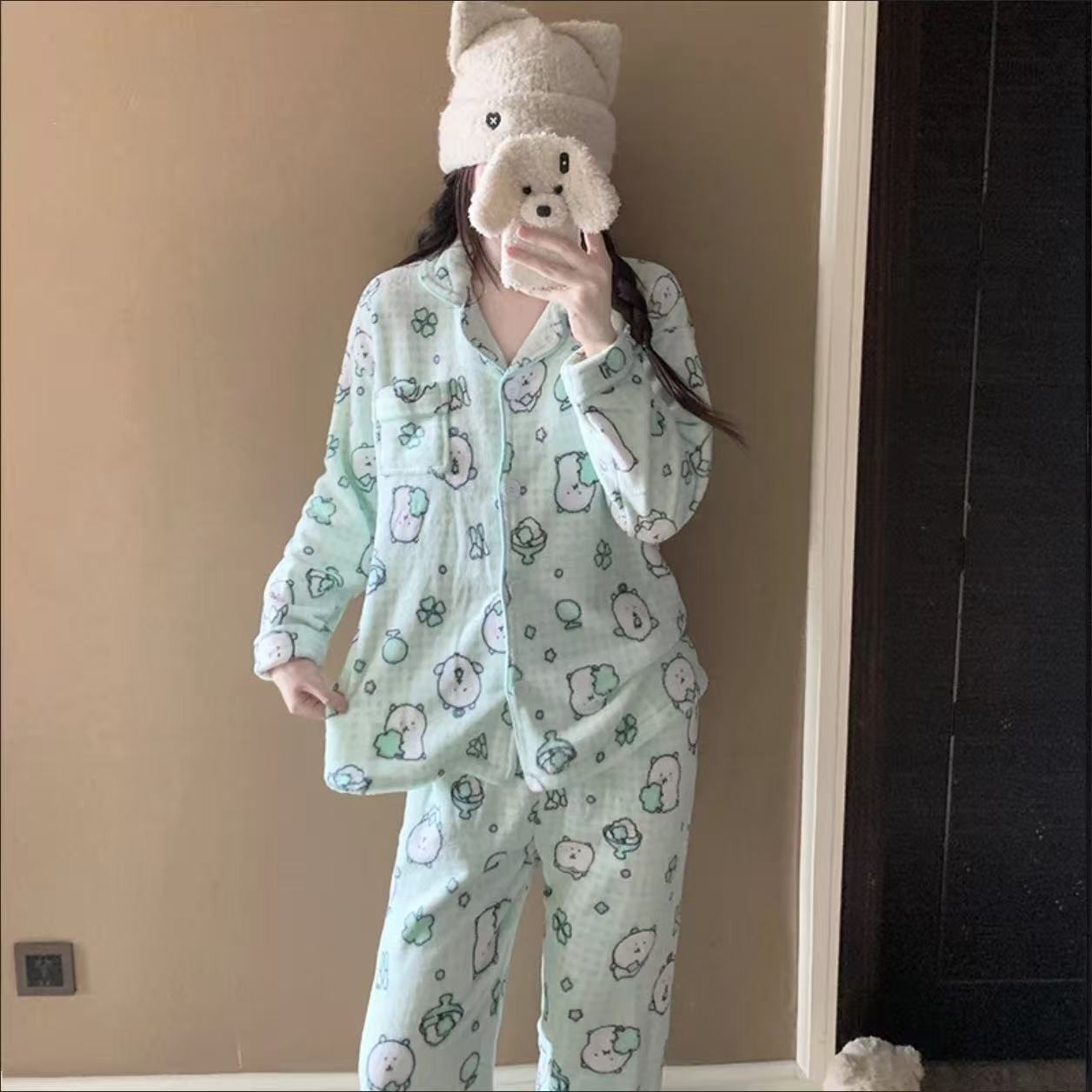 Joke Bear Cute Joke Bear Pajamas: Mint Green Coral Fleece, Thick & Warm Japanese-Style HomewearPajamas: Mint Green Coral Fleece, Thick & Warm Japanese-Style Homewear
